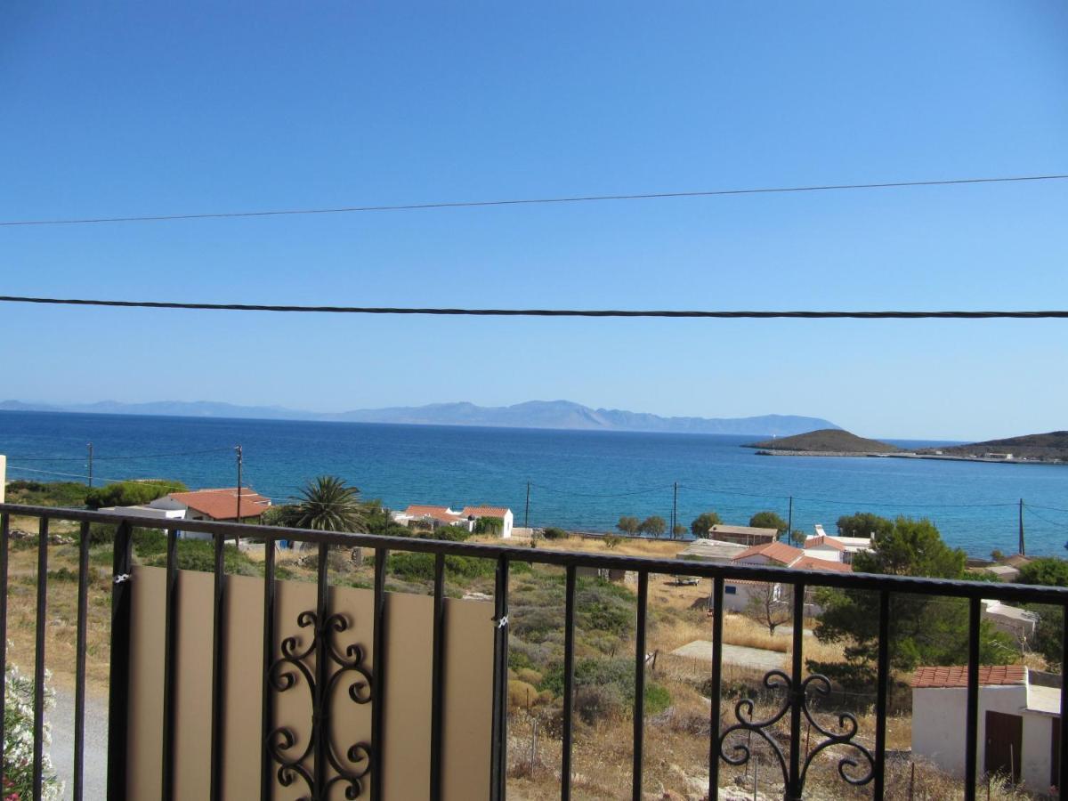 Eugenia Travasarou Sea View Appartments Diakofti ภายนอก รูปภาพ