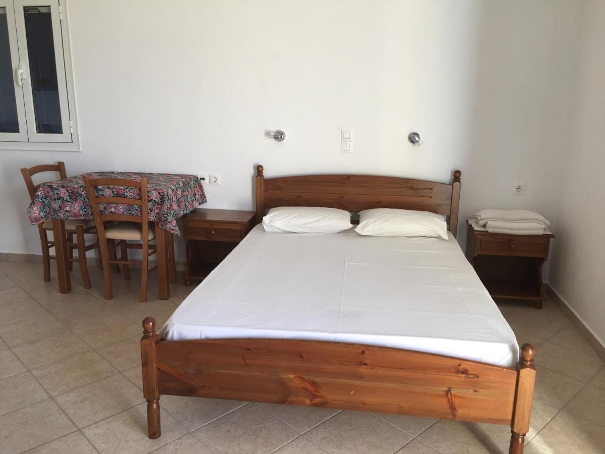 Eugenia Travasarou Sea View Appartments Diakofti ภายนอก รูปภาพ