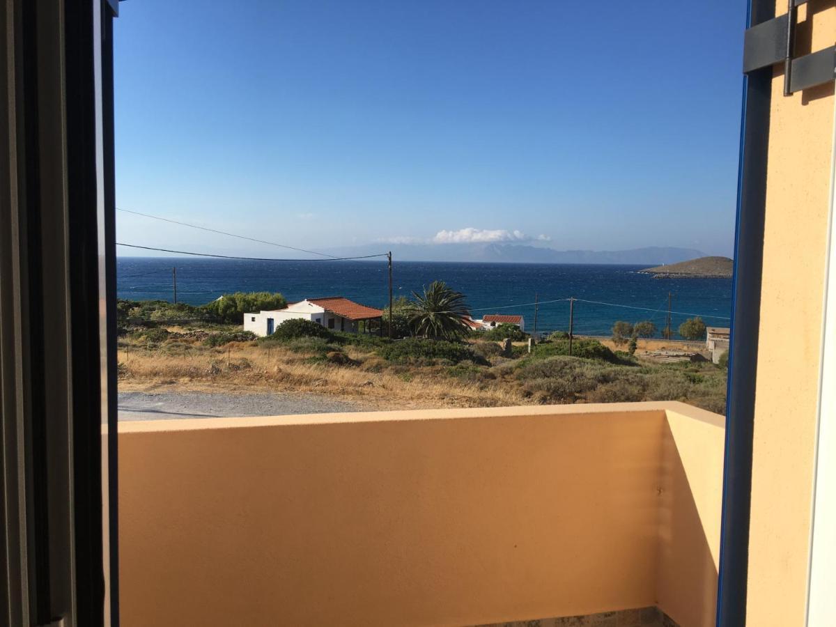 Eugenia Travasarou Sea View Appartments Diakofti ภายนอก รูปภาพ