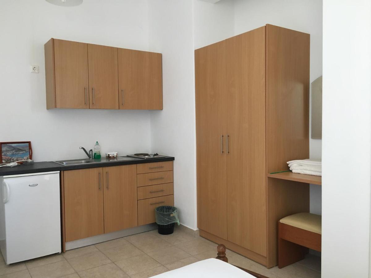 Eugenia Travasarou Sea View Appartments Diakofti ภายนอก รูปภาพ